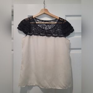 Express Cream Lace Fitted Cap Sleeve Blouse